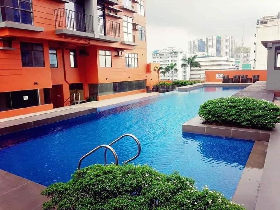 12 -A Portovita North Tower Quezon City Exteriör bild