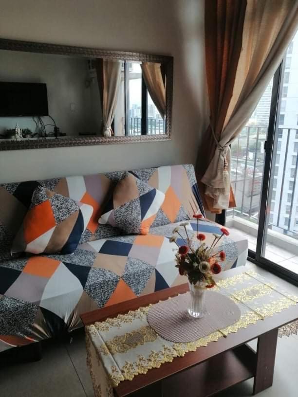 12 -A Portovita North Tower Quezon City Exteriör bild