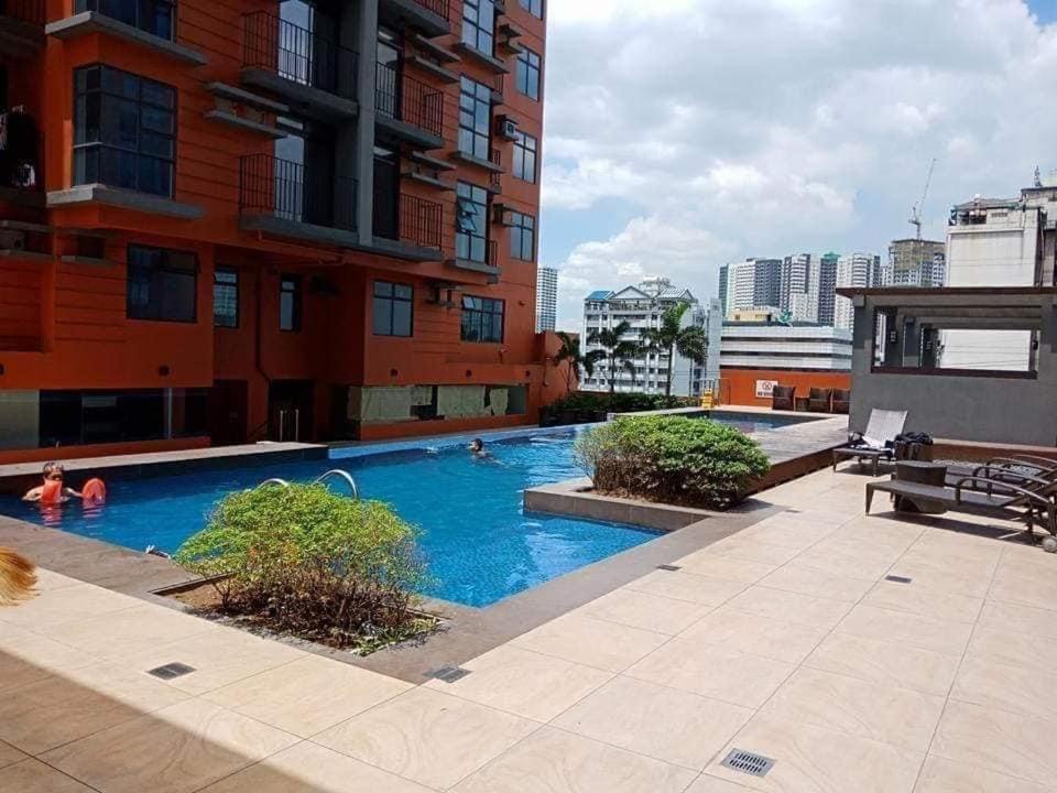 12 -A Portovita North Tower Quezon City Exteriör bild